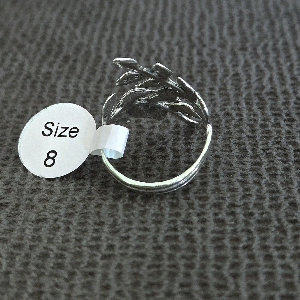 Noa Zuman Sterling Silver🤍 Twisted Bypass Olive🫒 Leaf🌿 Statement Ring💍 - Picture 5 of 16